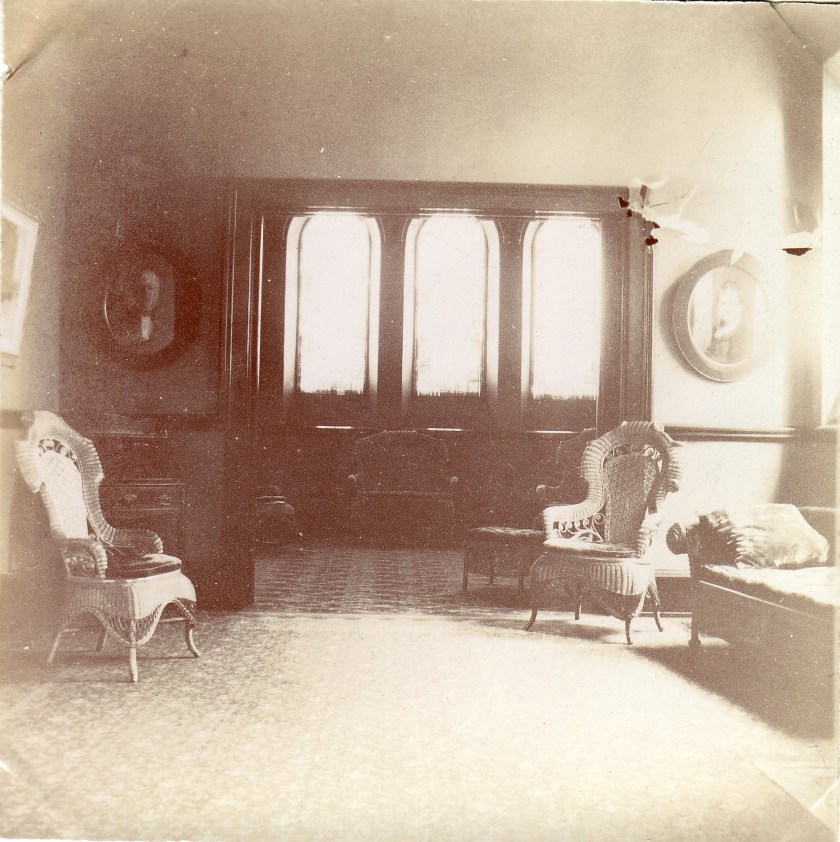 Pullman Memorial Universalist Church Parlor, c. 1900