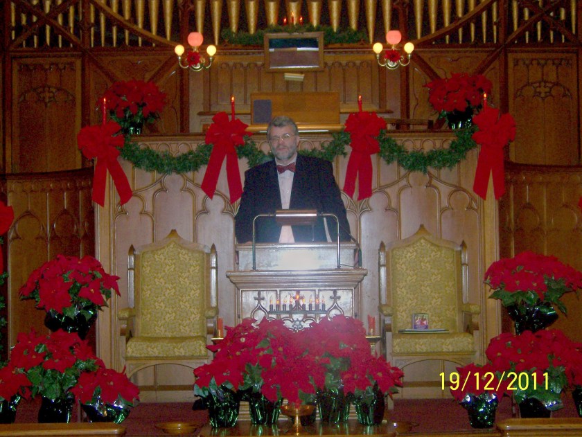 Pullman Memorial Universalist Church on Christmas Eve